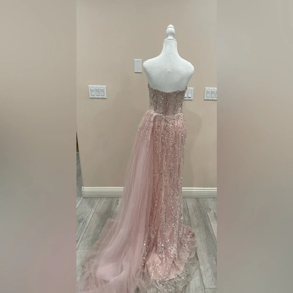 Gown - Picture 2 of 2